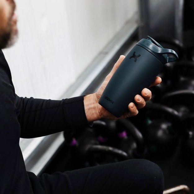 Promixx Pursuit Insulated Stainless Steel Shaker 550ml Ocean Calm Blue